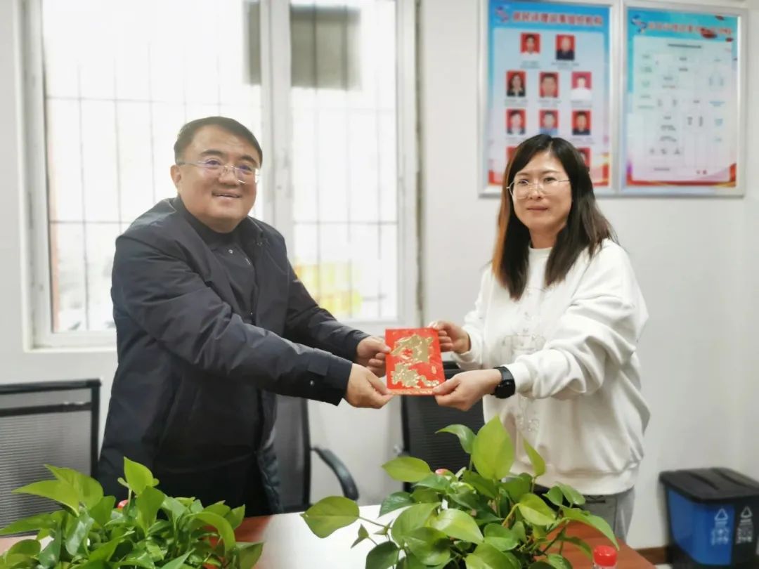 老兵赖铁军的奋斗与担当